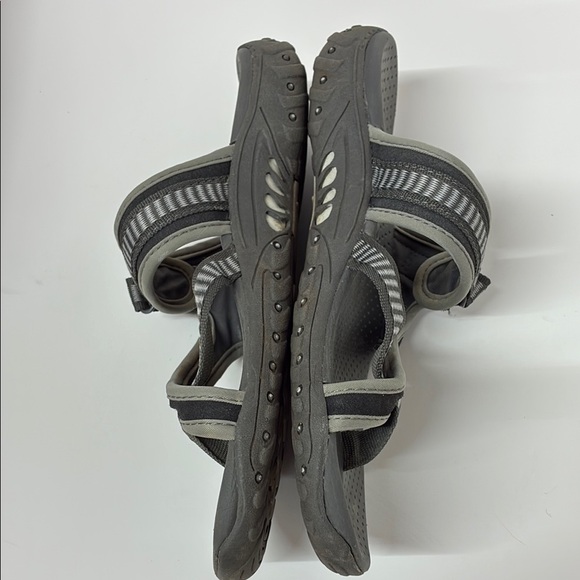 Skechers Reggae Charcoal and Light Gray Sandals - Picture 4 of 7